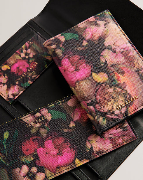 {{ product.type }} - Ted Baker London - Kosovo - GAILLSI